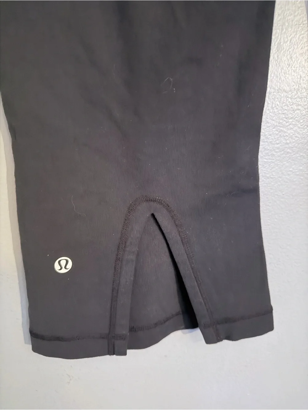 Lululemon Black Capri Leggings great condition size large
